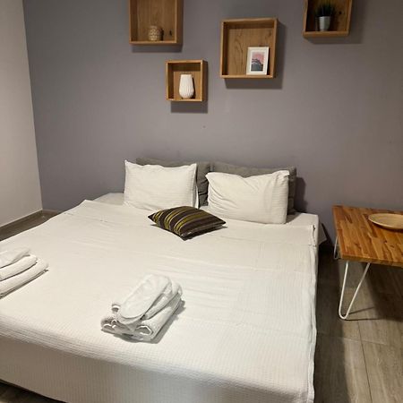 Isalos Suites Неа-Перамос Экстерьер фото